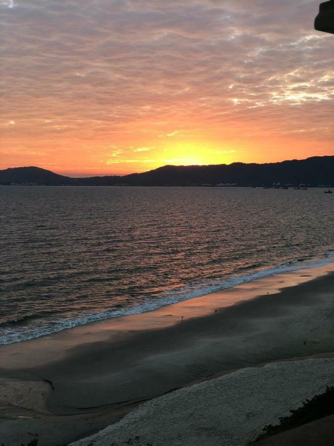 Ferienwohnung Cobertura Frente Ao Mar Florianópolis Exterior foto